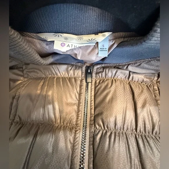 Athleta Taupe Quilted Bomber Jacket - Picture 4 of 7